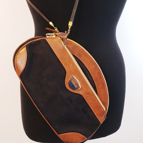 Gucci Vintage Clutch/Crossbody - Picture 3 of 11